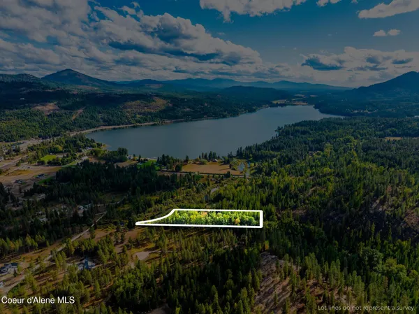 $734,900 | 182 Fern Lane, Cocolalla, ID 83813
