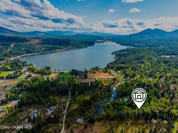 $734,900 | 182 Fern Lane, Cocolalla, ID 83813
