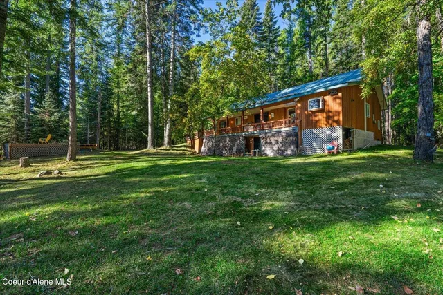 $759,000 | 182 Fern Lane, Cocolalla, ID 83813
