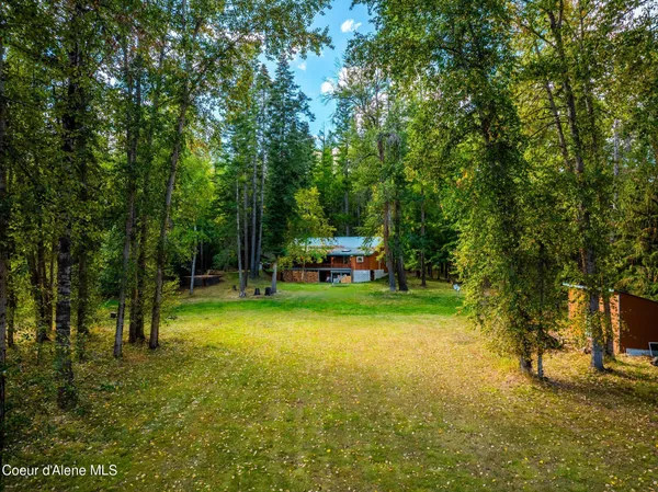 $734,900 | 182 Fern Lane, Cocolalla, ID 83813