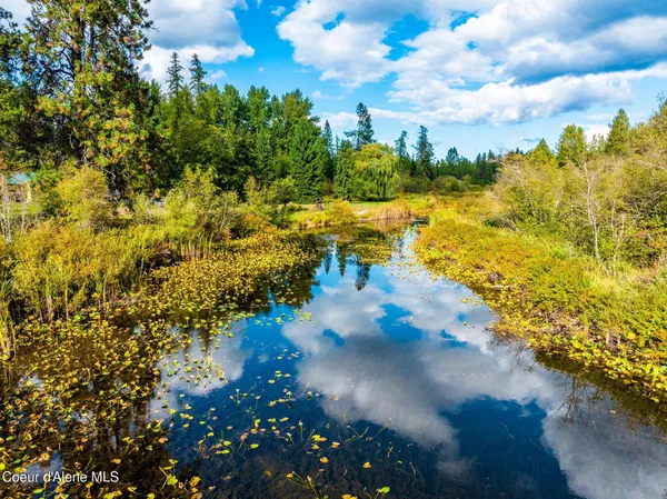 $734,900 | 182 Fern Lane, Cocolalla, ID 83813