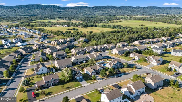 $439,900 | 4 Over View, Carlisle, PA 17013