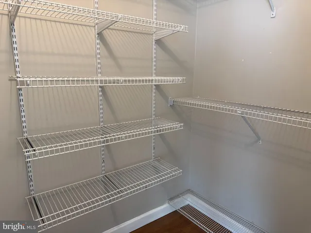 $3,200 | 4029 Dogberry Lane, Fairfax, VA 22033