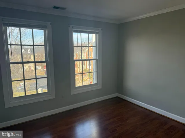 $3,200 | 4029 Dogberry Lane, Fairfax, VA 22033