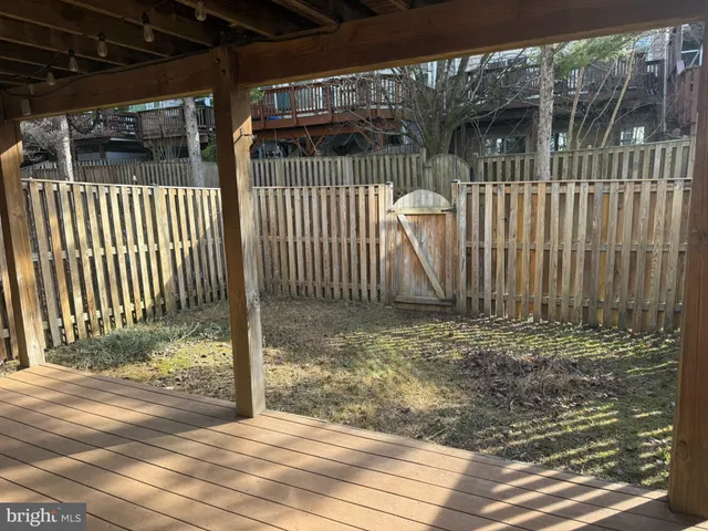 $3,200 | 4029 Dogberry Lane, Fairfax, VA 22033