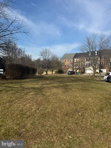 $3,200 | 4029 Dogberry Lane, Fairfax, VA 22033