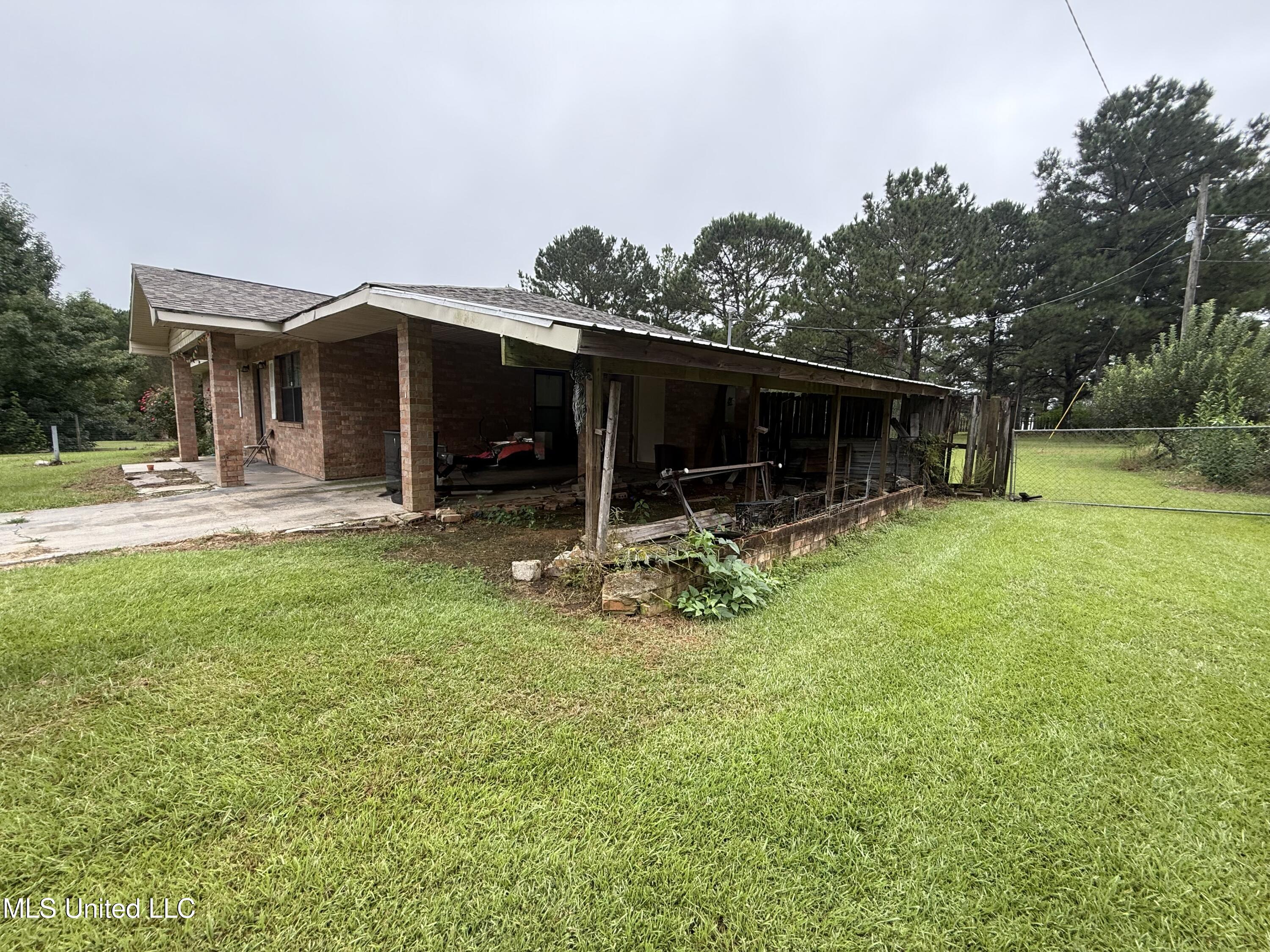 312 Oak Grove Road Tylertown, MS 39667 - Photo 15 of 16 IMG_1550