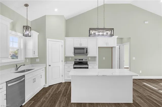 $274,500 | 1923 South Avenue, Eden, NC 27288