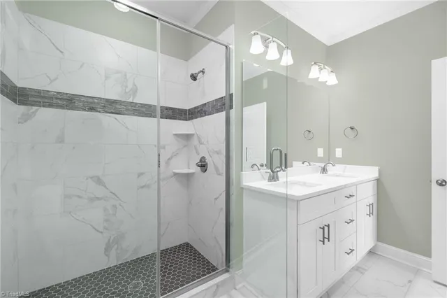 $274,500 | 1923 South Avenue, Eden, NC 27288