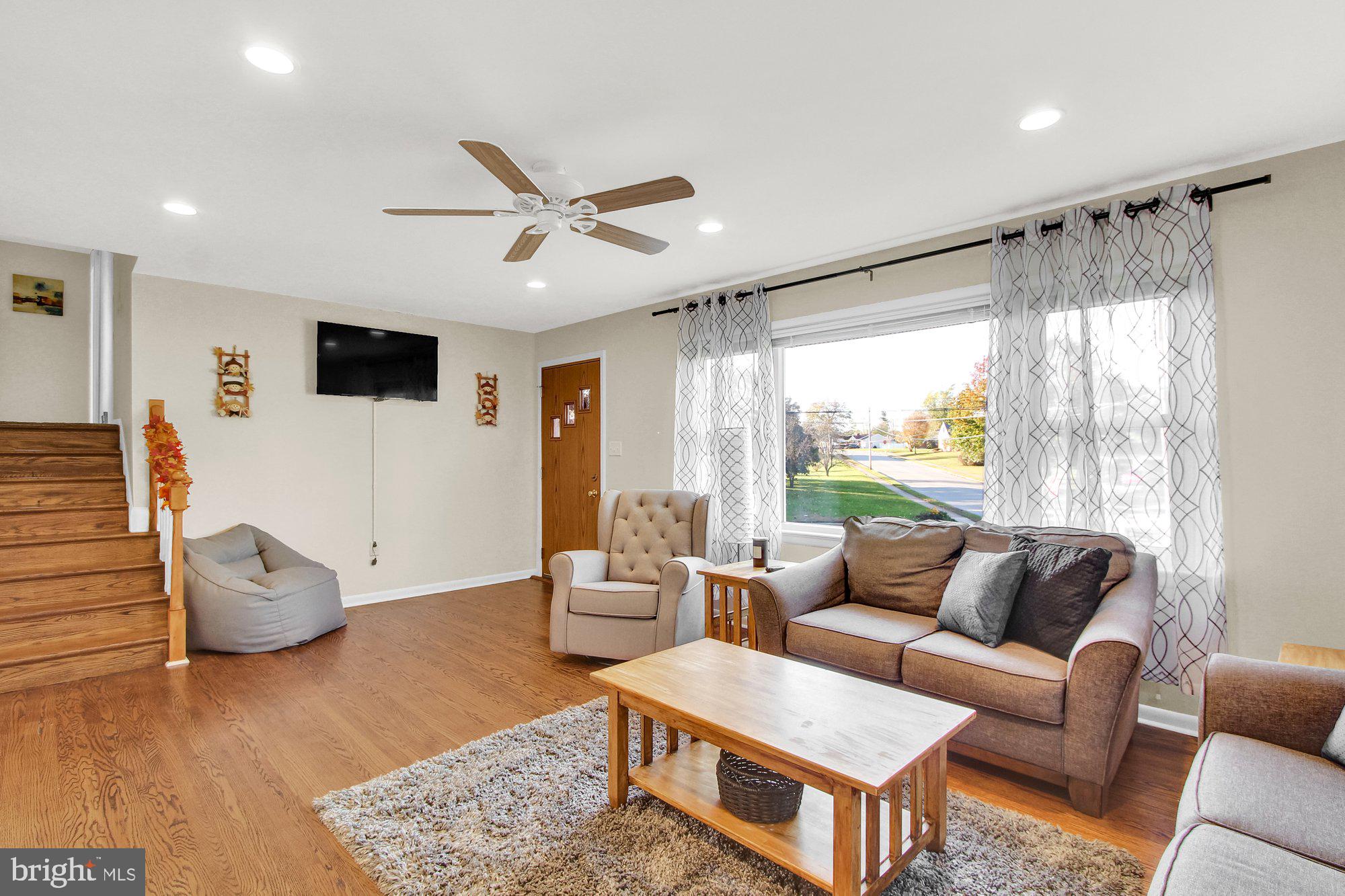 2400 Warwick Road York, PA 17408 - Photo 3 of 35 Gallery Image 3