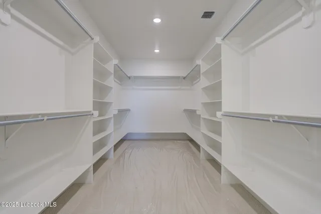 $649,000 | 3121 County Road 7660, Lubbock, TX 79423