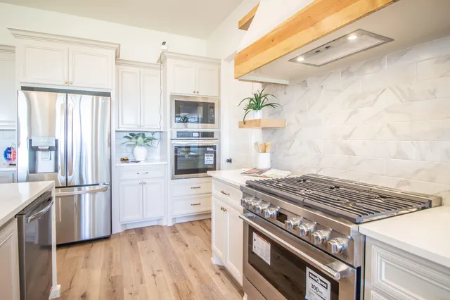 $649,000 | 3121 County Road 7660, Lubbock, TX 79423