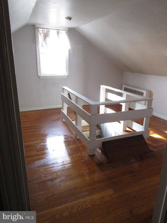 56 Cameron Road Huntingdon Valley, PA 19006 - Photo 18 of 25 Gallery Image 18