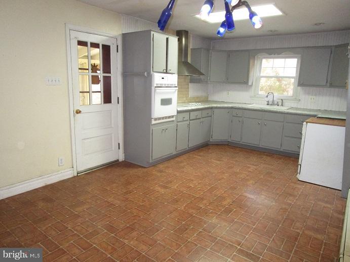 56 Cameron Road Huntingdon Valley, PA 19006 - Photo 10 of 25 Gallery Image 10