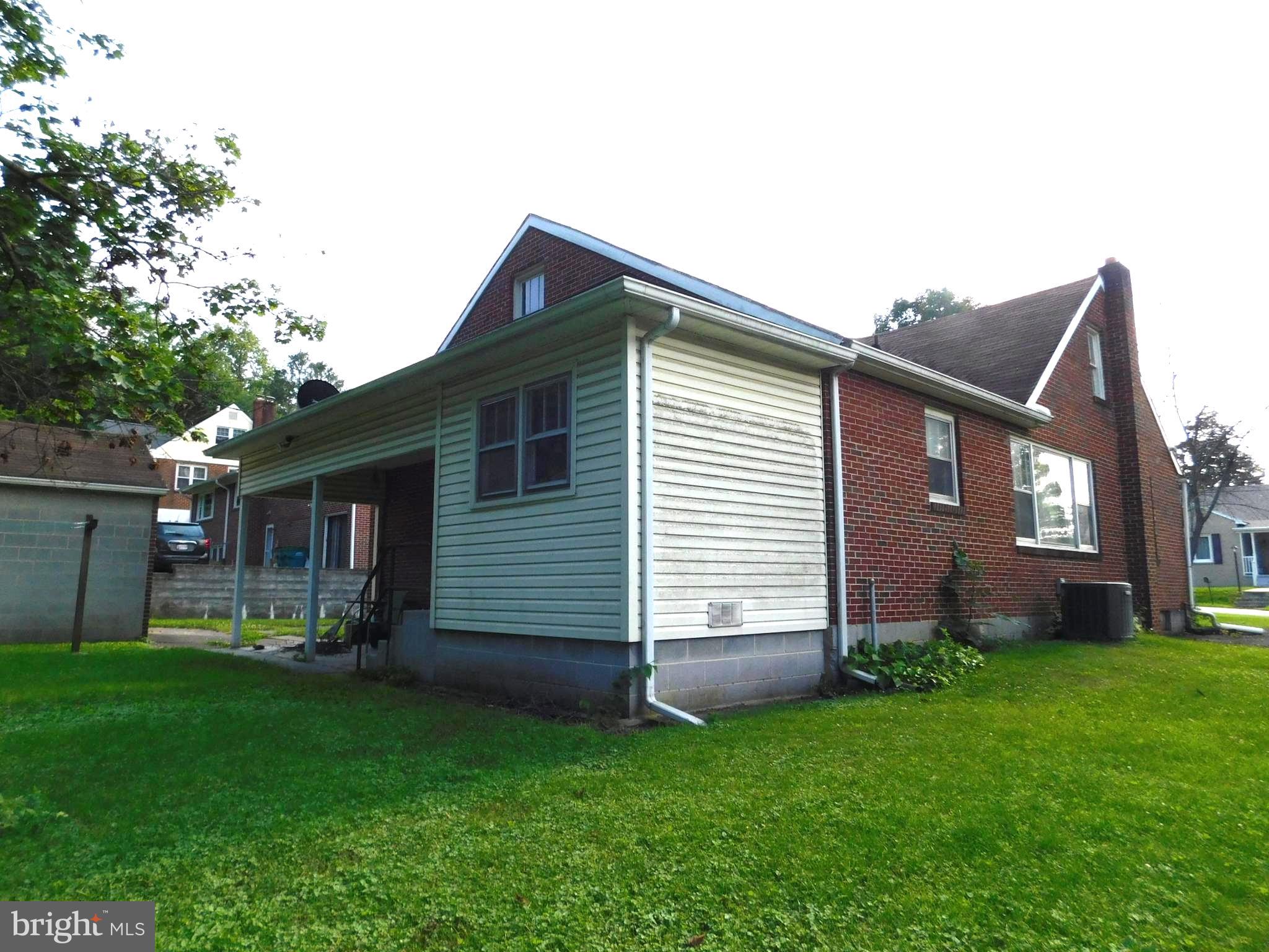11807 Clearview Road Hagerstown, MD 21742 - Photo 18 of 18 Rear view