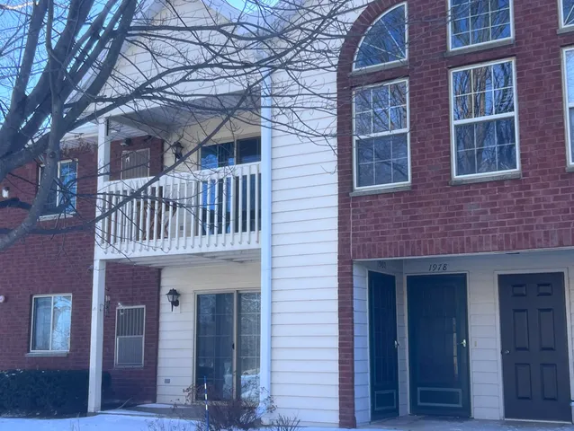 $270,000 | 1978 Parknoll Lane, Port Washington, WI 53074