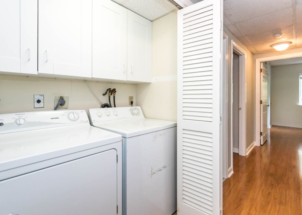 47 Angleside Road, Unit 2 Waltham, MA 02453 - Photo 14 of 18 Gallery Image 14