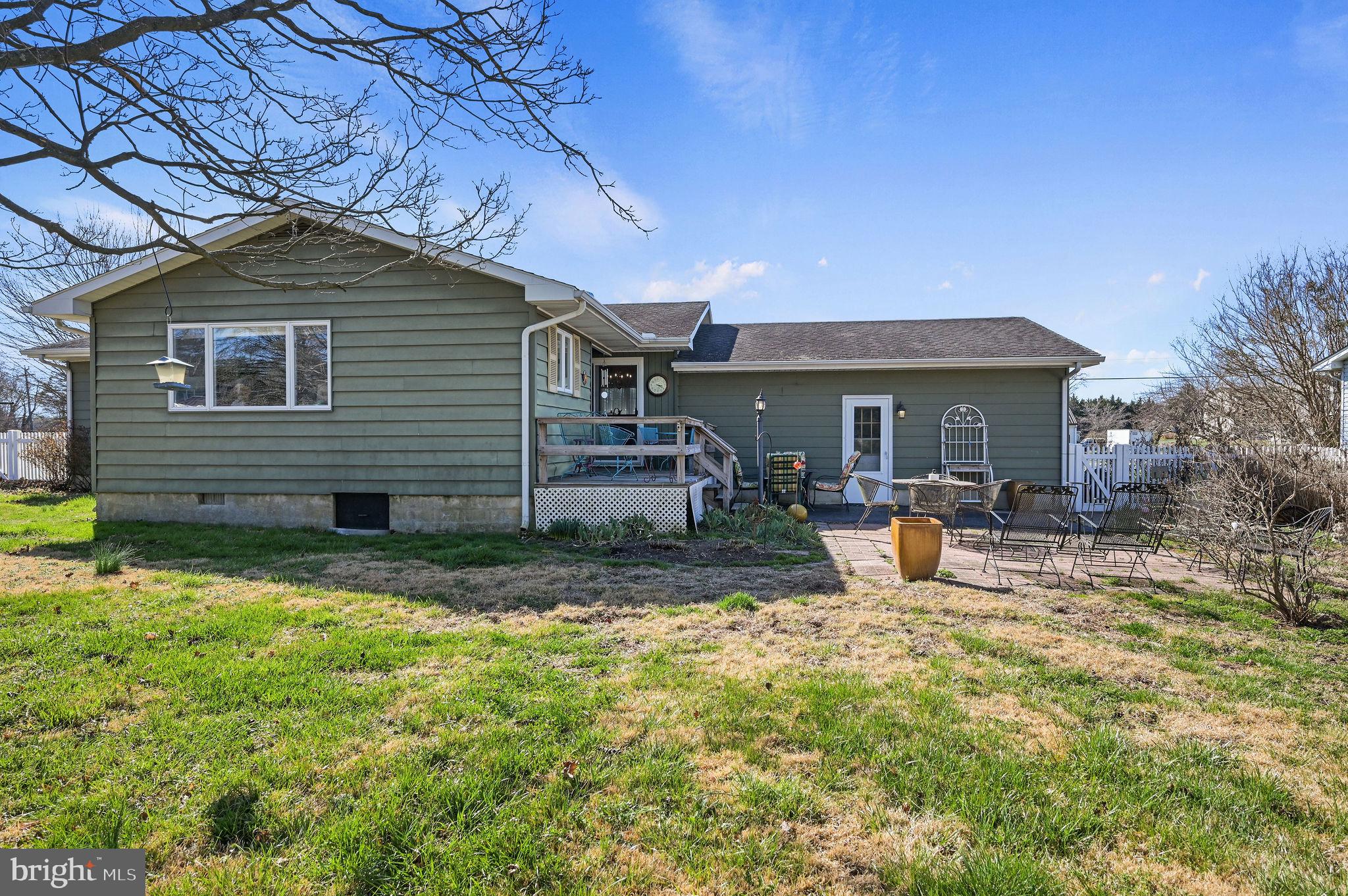 1119 Bison Road Dover, DE 19904 - Photo 3 of 26 Charming home with spacious yard.