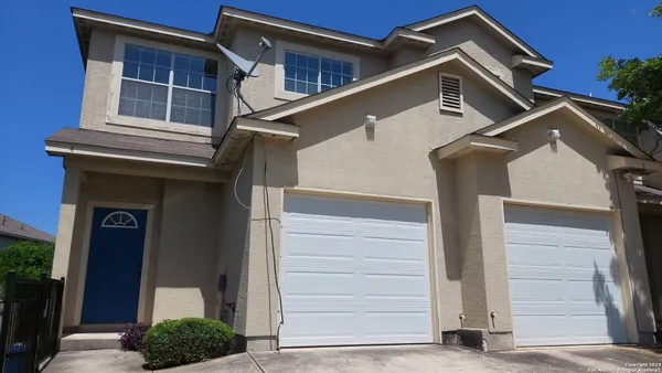 $1,495 | 5011 Summit Wood, Unit 2, San Antonio, TX 78229