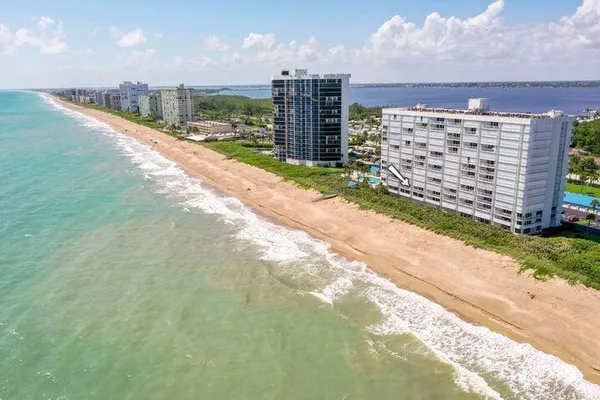 $5,000 | 9600 South Ocean Drive, Unit 306, Jensen Beach, FL 34957