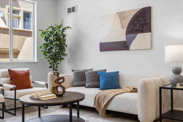 $1,049,000 | 1690 Civic Center Drive, Unit 402, Santa Clara, CA 95050