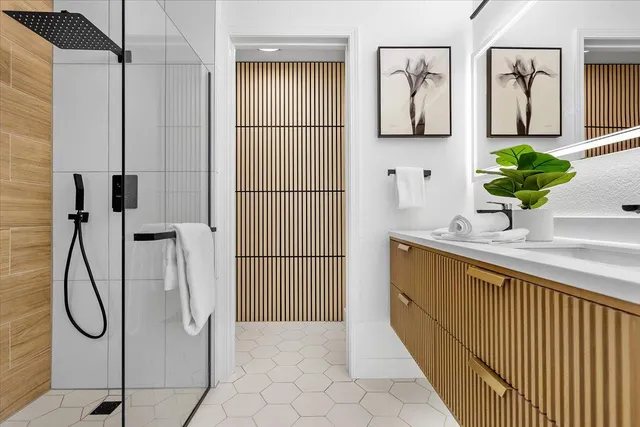 $1,049,000 | 1690 Civic Center Drive, Unit 402, Santa Clara, CA 95050