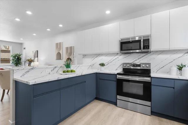 $1,049,000 | 1690 Civic Center Drive, Unit 402, Santa Clara, CA 95050