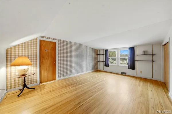 $399,900 | 4839 Crestwood Drive, Hamburg, NY 14075