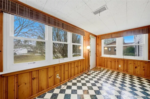 $399,900 | 4839 Crestwood Drive, Hamburg, NY 14075