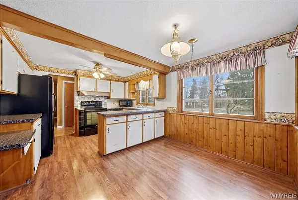 $399,900 | 4839 Crestwood Drive, Hamburg, NY 14075