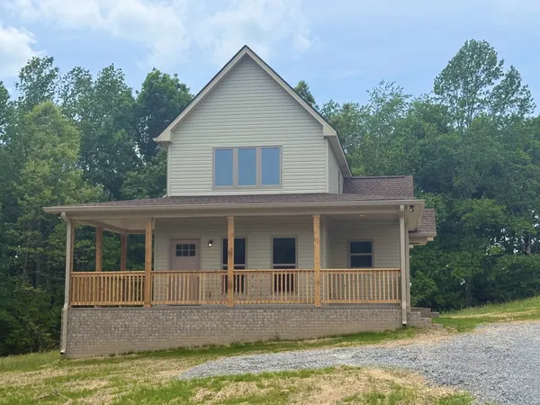 $309,900 | 176 Redbird Lane, Lafayette, TN 37083