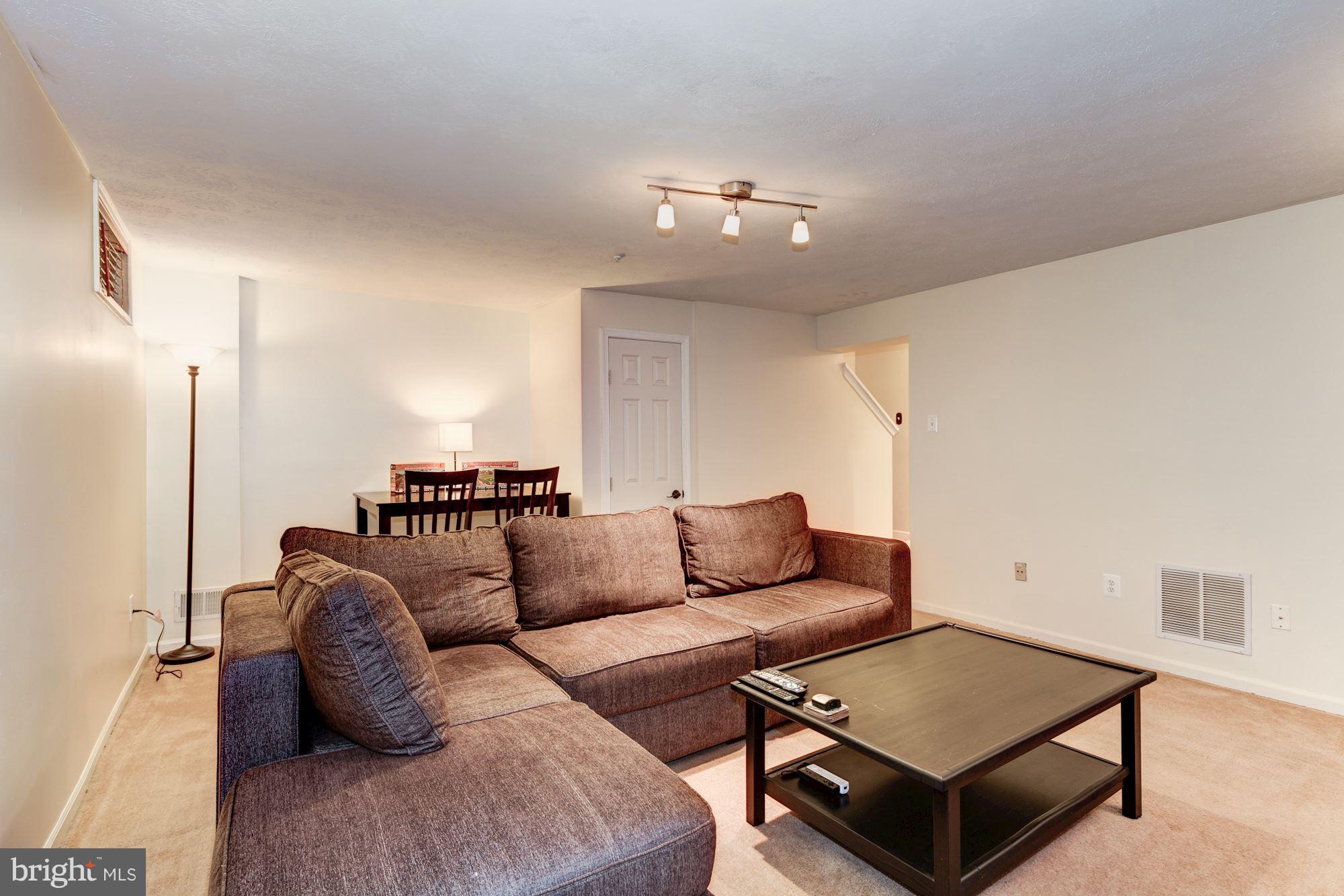 4204 Red Haven Road Baltimore, MD 21208 - Photo 25 of 30 Family Room