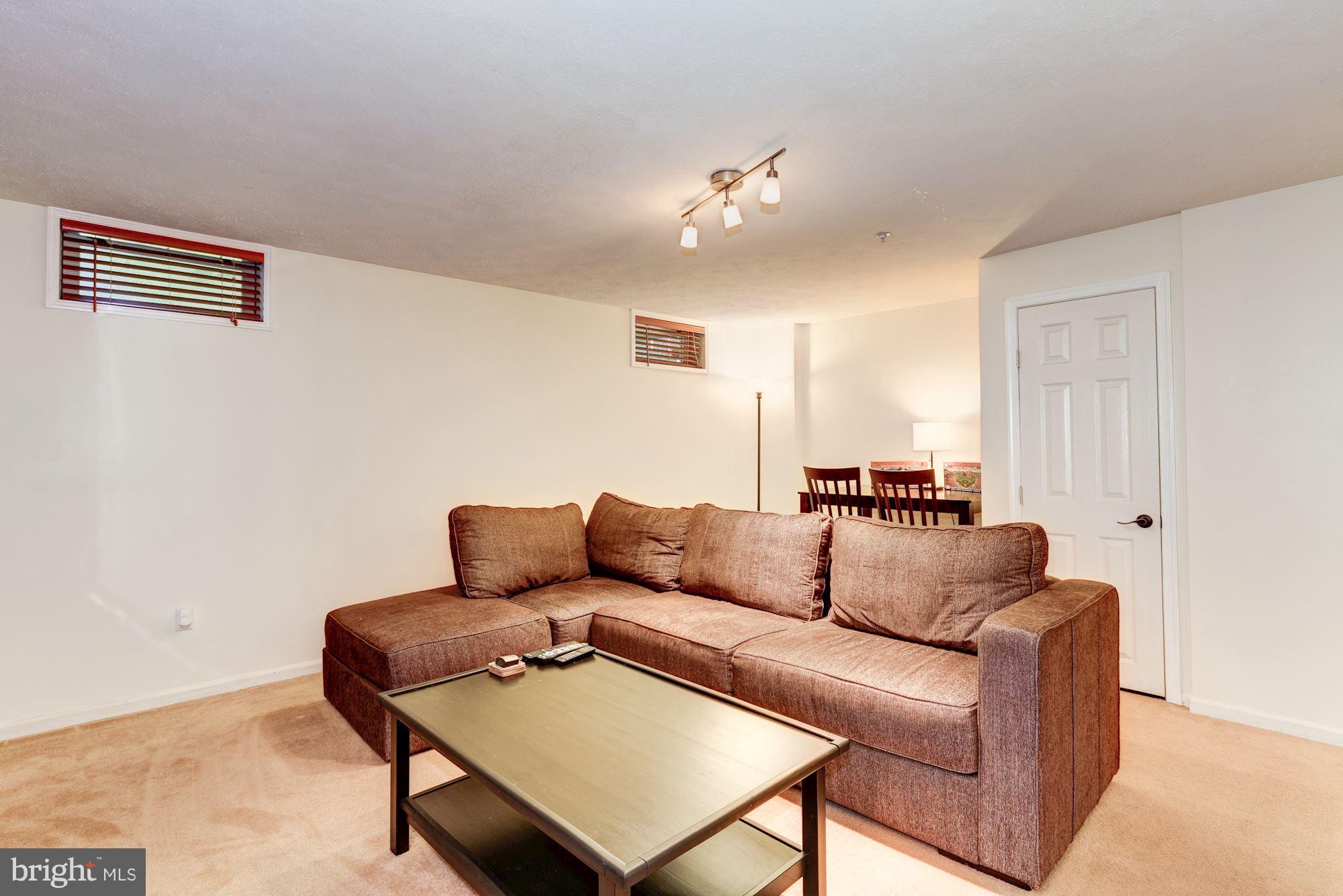 4204 Red Haven Road Baltimore, MD 21208 - Photo 26 of 30 Family Room
