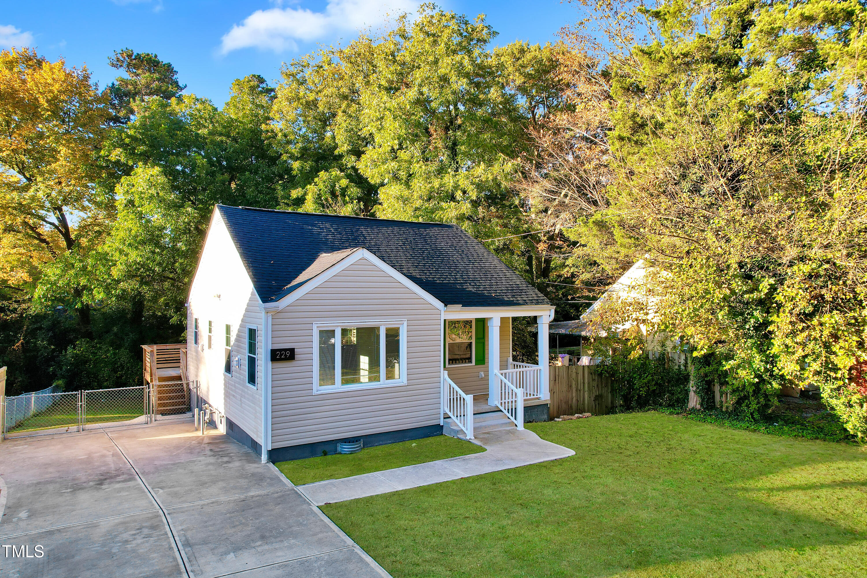 229 Pecan Road Raleigh, NC 27603 - Photo 6 of 18 0abe345a32f1177554f691d24f0f87ef8cfdbabb