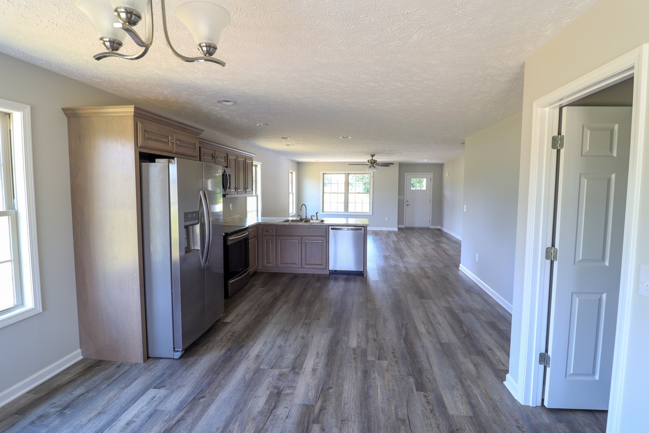 116 Rutledge Falls Road Tullahoma, TN 37388 - Photo 5 of 10 Gallery Image 5