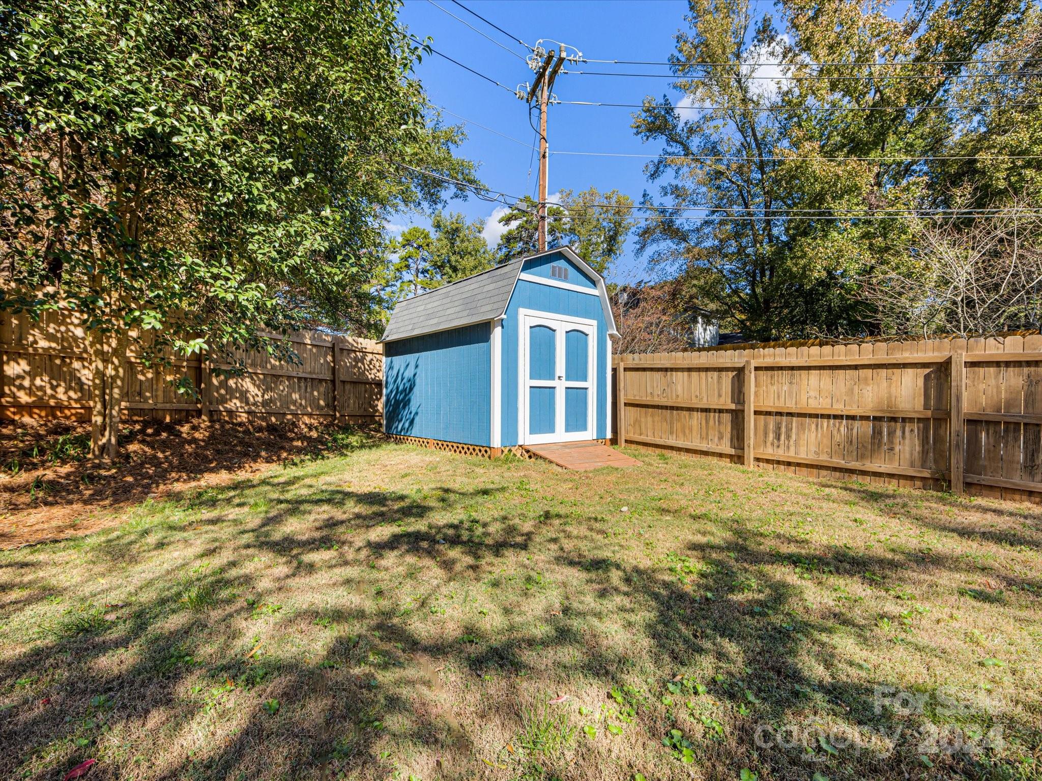 6804 Thermal Road Charlotte, NC 28211 - Photo 26 of 27 Gallery Image 26