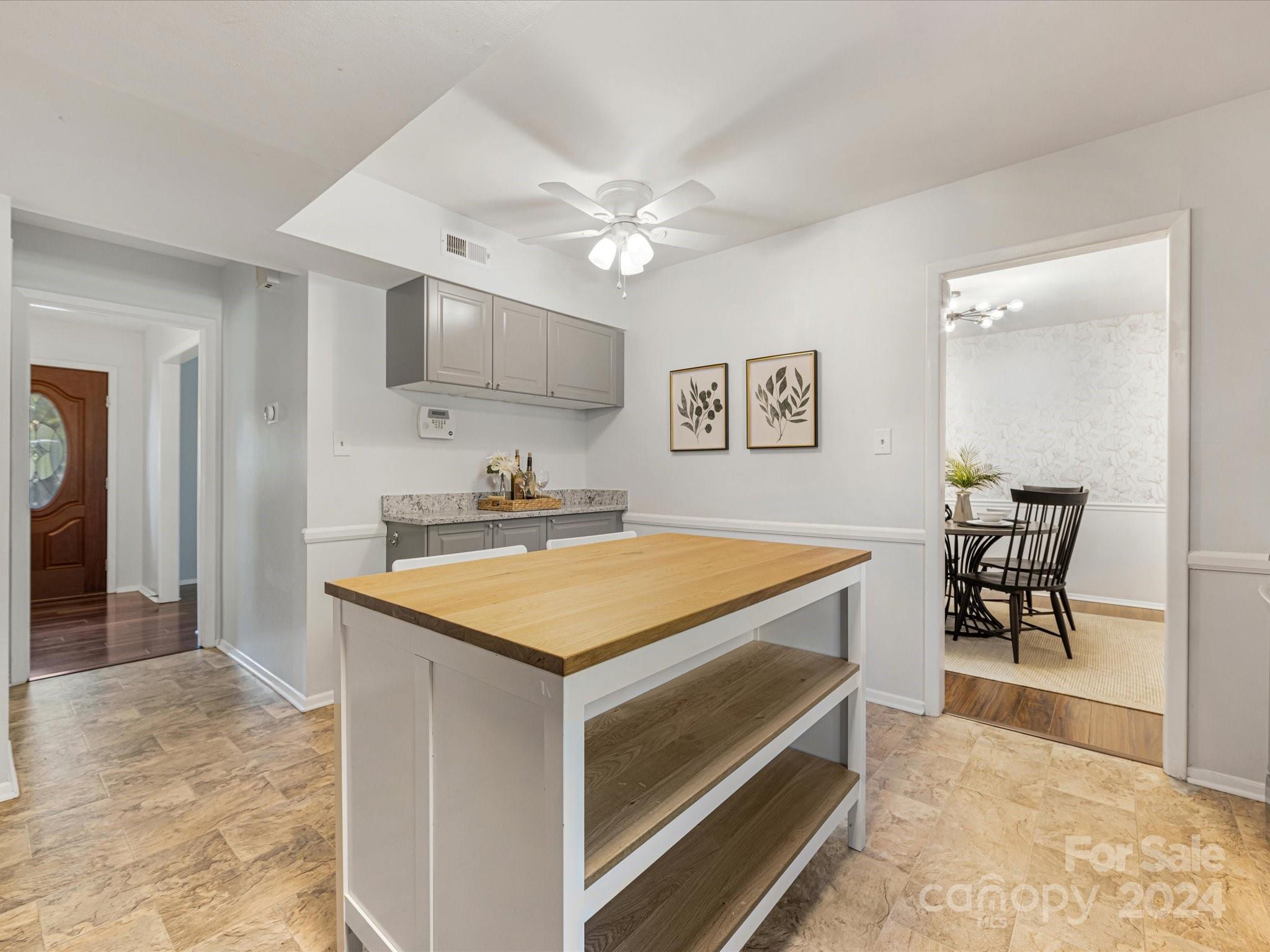 6804 Thermal Road Charlotte, NC 28211 - Photo 10 of 27 Gallery Image 10