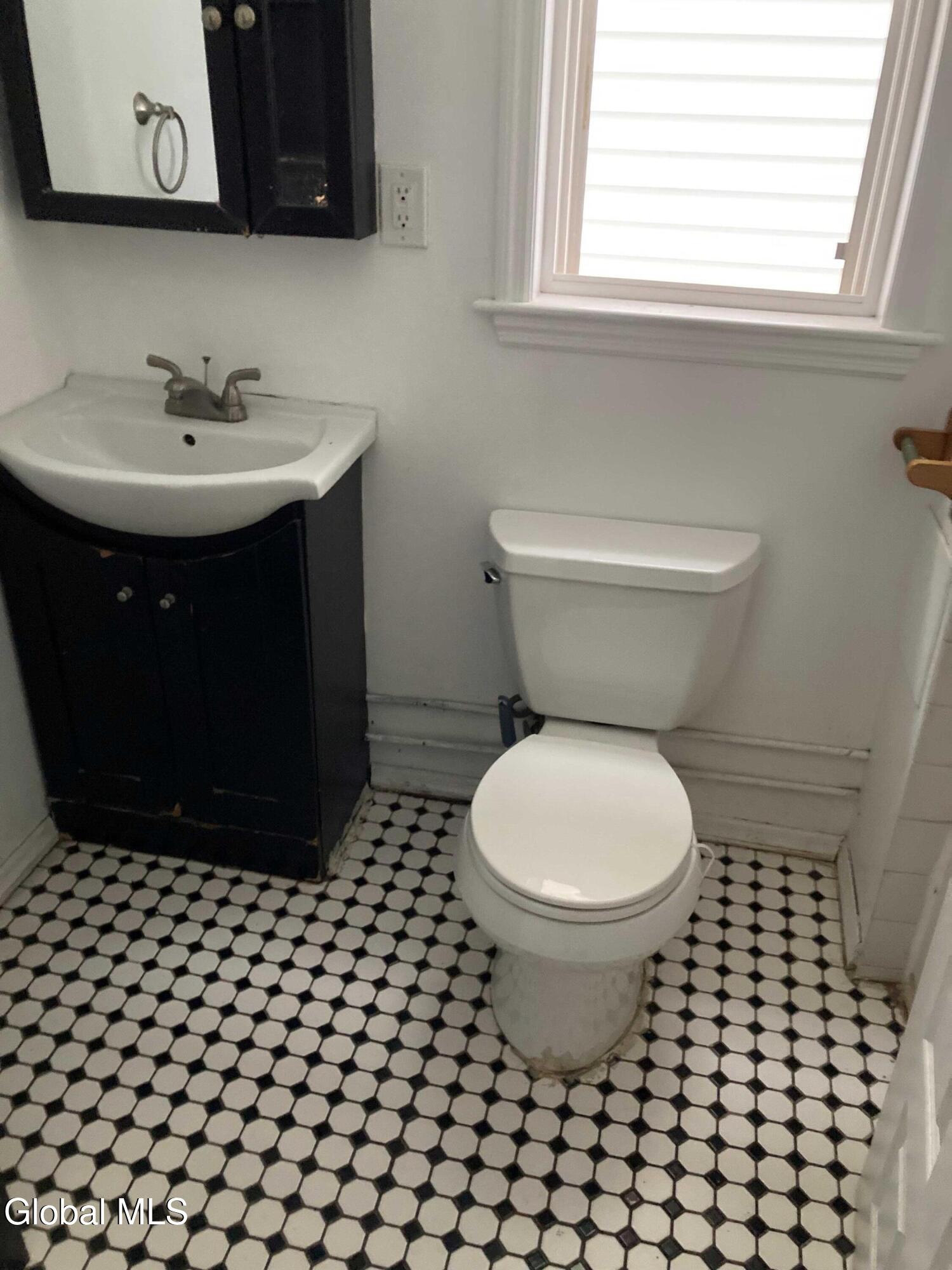 73 Eagle Street Troy, NY 12180 - Photo 15 of 22 IMG_6409