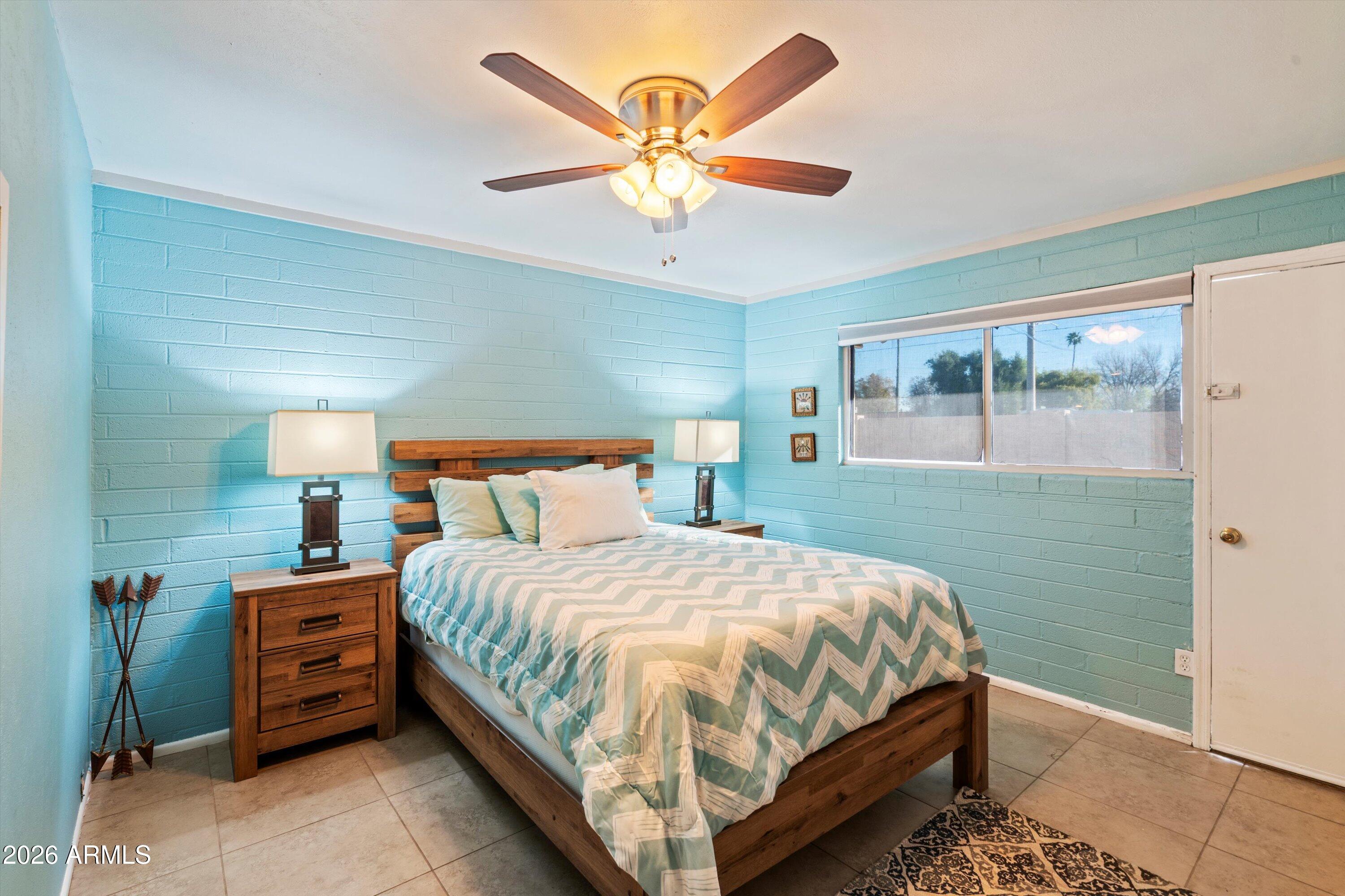 1908 West Berridge Lane, Unit 13 Phoenix, AZ 85015 - Photo 8 of 21 09-Primary Bedroom