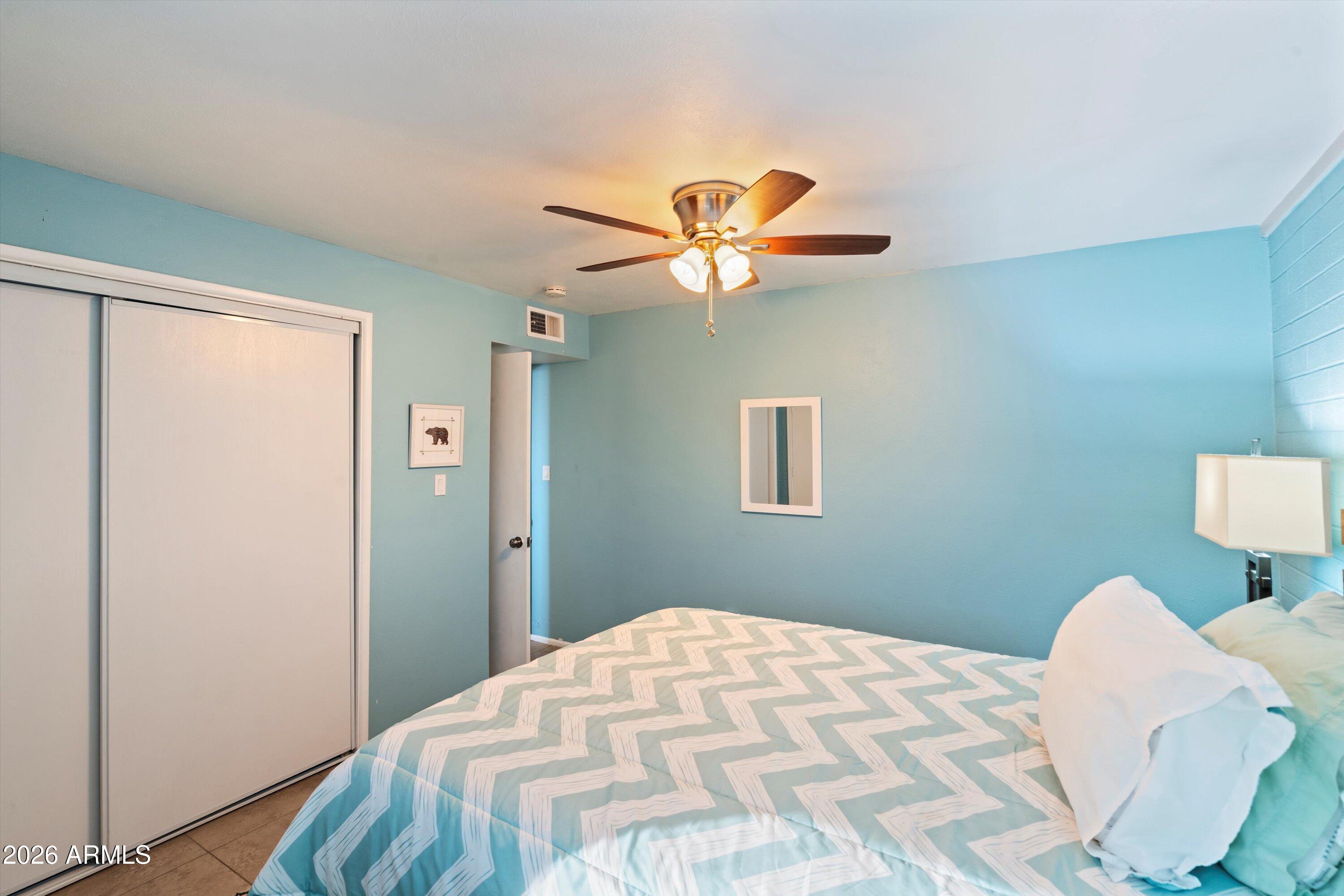 1908 West Berridge Lane, Unit 13 Phoenix, AZ 85015 - Photo 9 of 21 10-Primary Bedroom