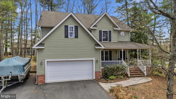 $450,000 | 107 Lake Shore Drive, Cross Junction, VA 22625