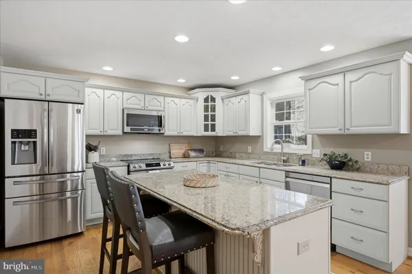$450,000 | 107 Lake Shore Drive, Cross Junction, VA 22625
