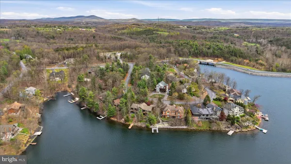 $450,000 | 107 Lake Shore Drive, Cross Junction, VA 22625