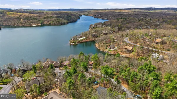 $450,000 | 107 Lake Shore Drive, Cross Junction, VA 22625