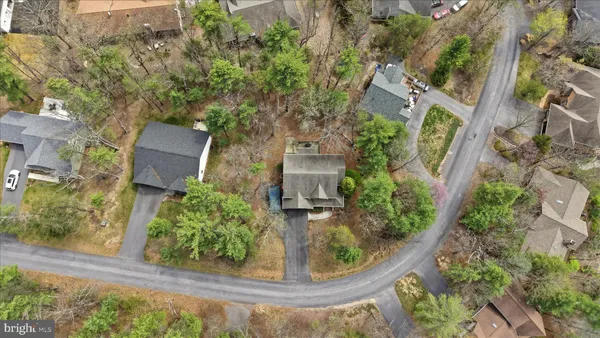 $450,000 | 107 Lake Shore Drive, Cross Junction, VA 22625