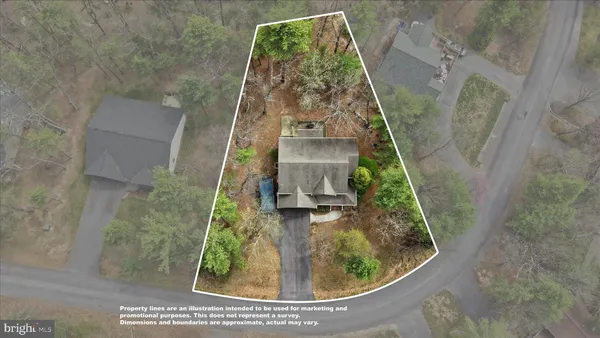 $450,000 | 107 Lake Shore Drive, Cross Junction, VA 22625