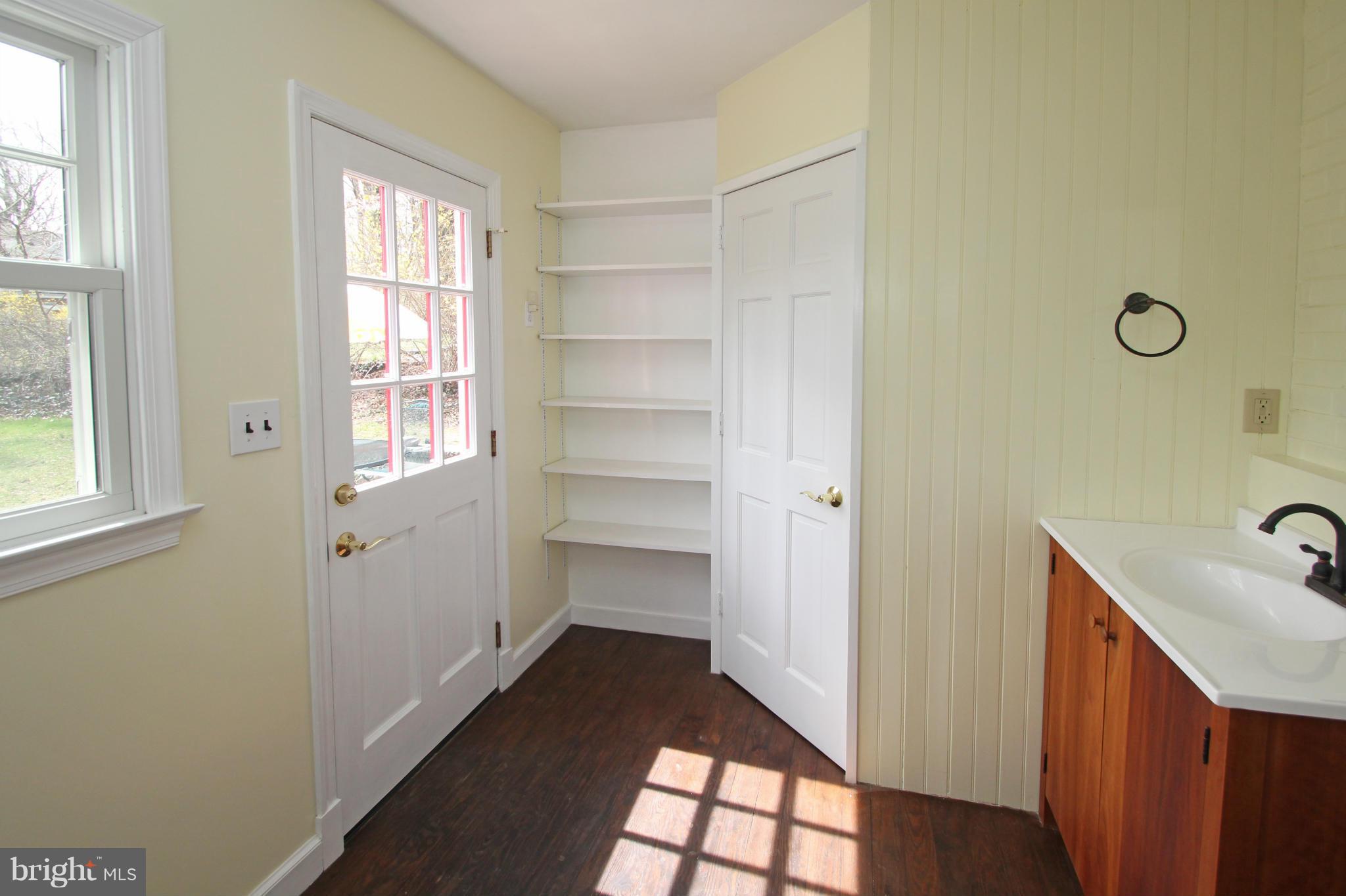 522 Ashford Road Silver Spring, MD 20910 - Photo 14 of 29 Mudroom