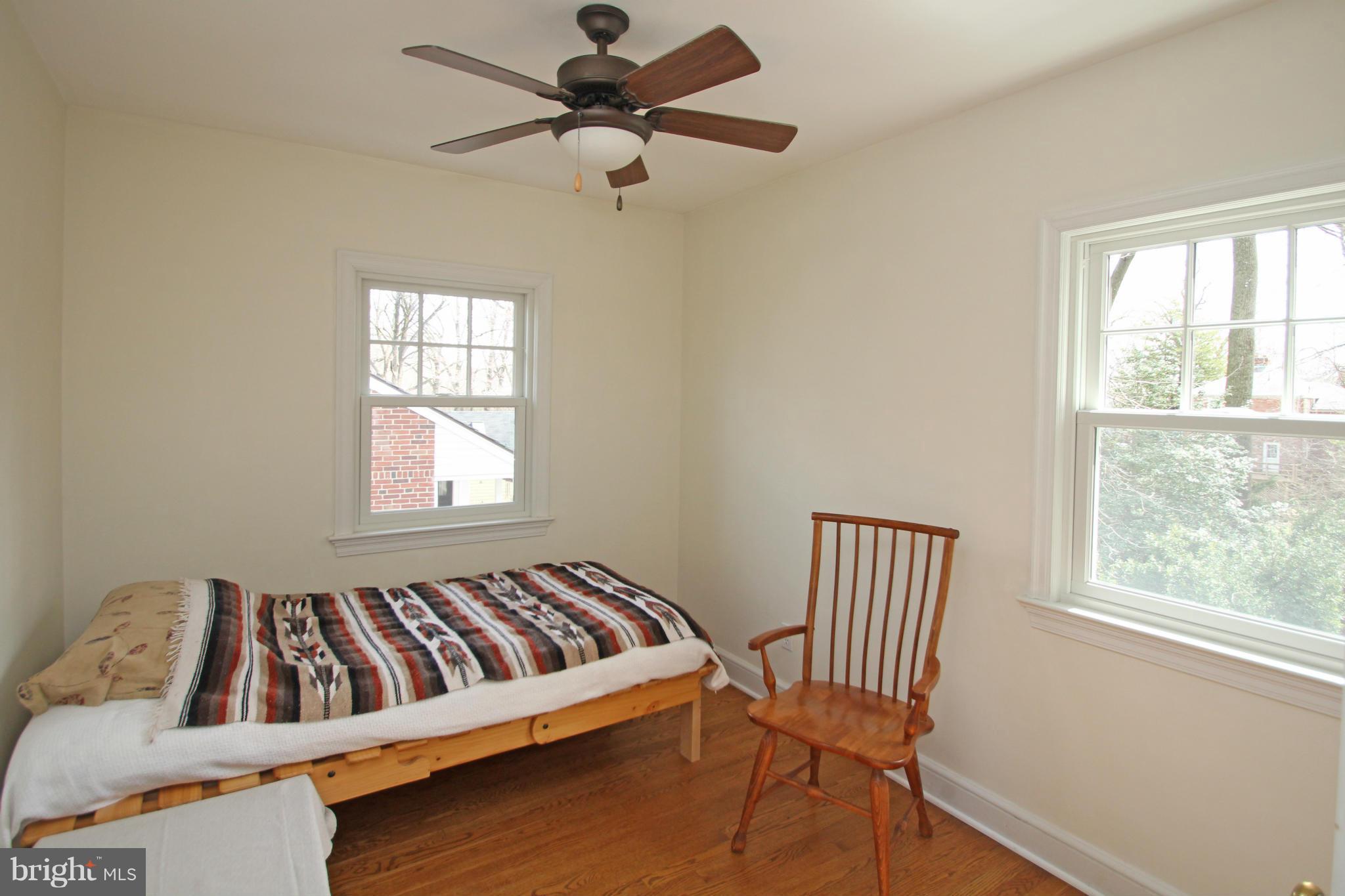 522 Ashford Road Silver Spring, MD 20910 - Photo 21 of 29 Bedroom #3