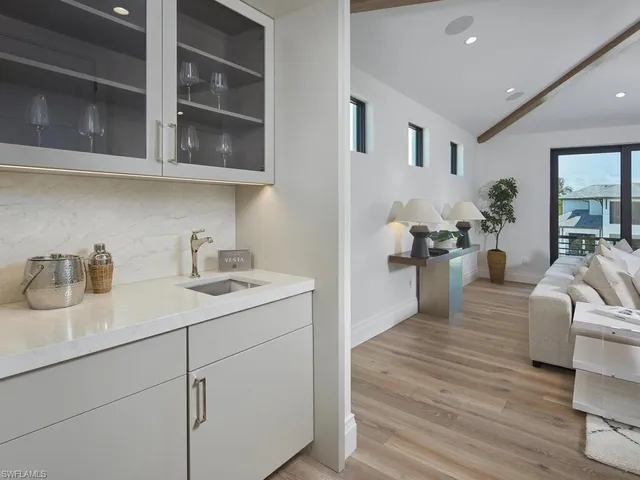 $12,499,000 | 595 16th Avenue South, Naples, FL 34102