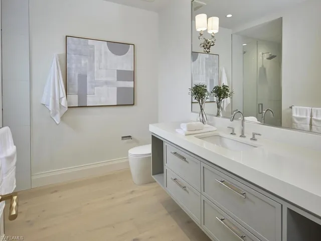 $12,499,000 | 595 16th Avenue South, Naples, FL 34102